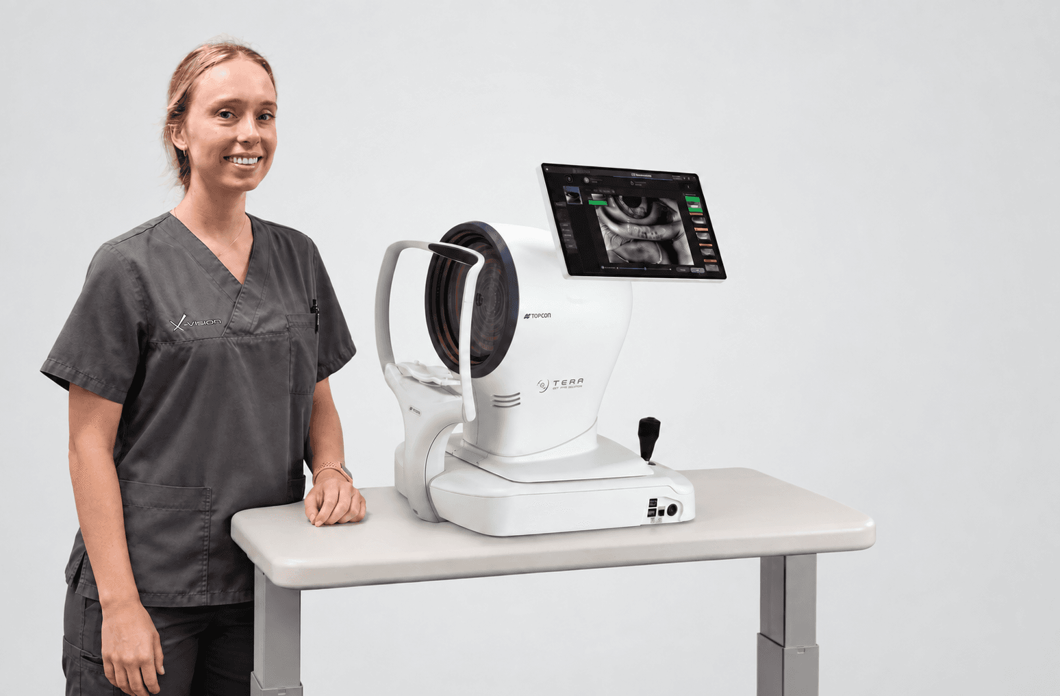 Topcon TERA för diagnostik av torra ögon – meibografi och tårfilmsanalys på X-Vision